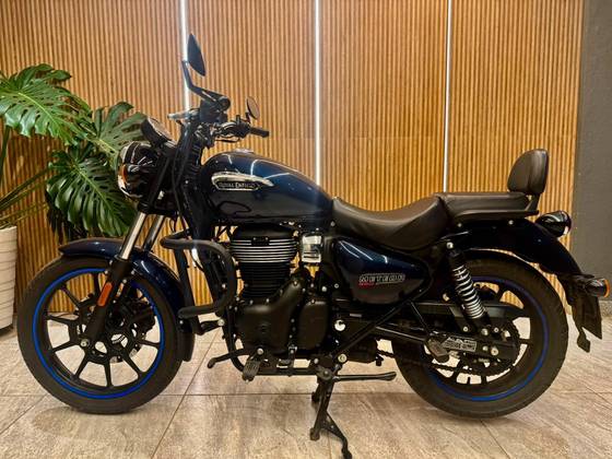 ROYAL ENFIELD METEOR 350 STELLAR ROYAL ENFIELD METEOR 350 STELLAR